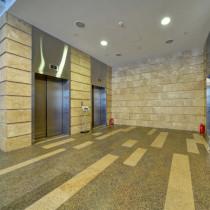 Вид главного лифтового холла Бизнес-центр «9 Акров»